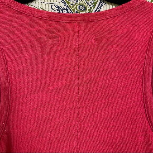 Rag & Bone/ JEAN Red Cast Number "5" Applique Tank Top Size Medium - Picture 10 of 15
